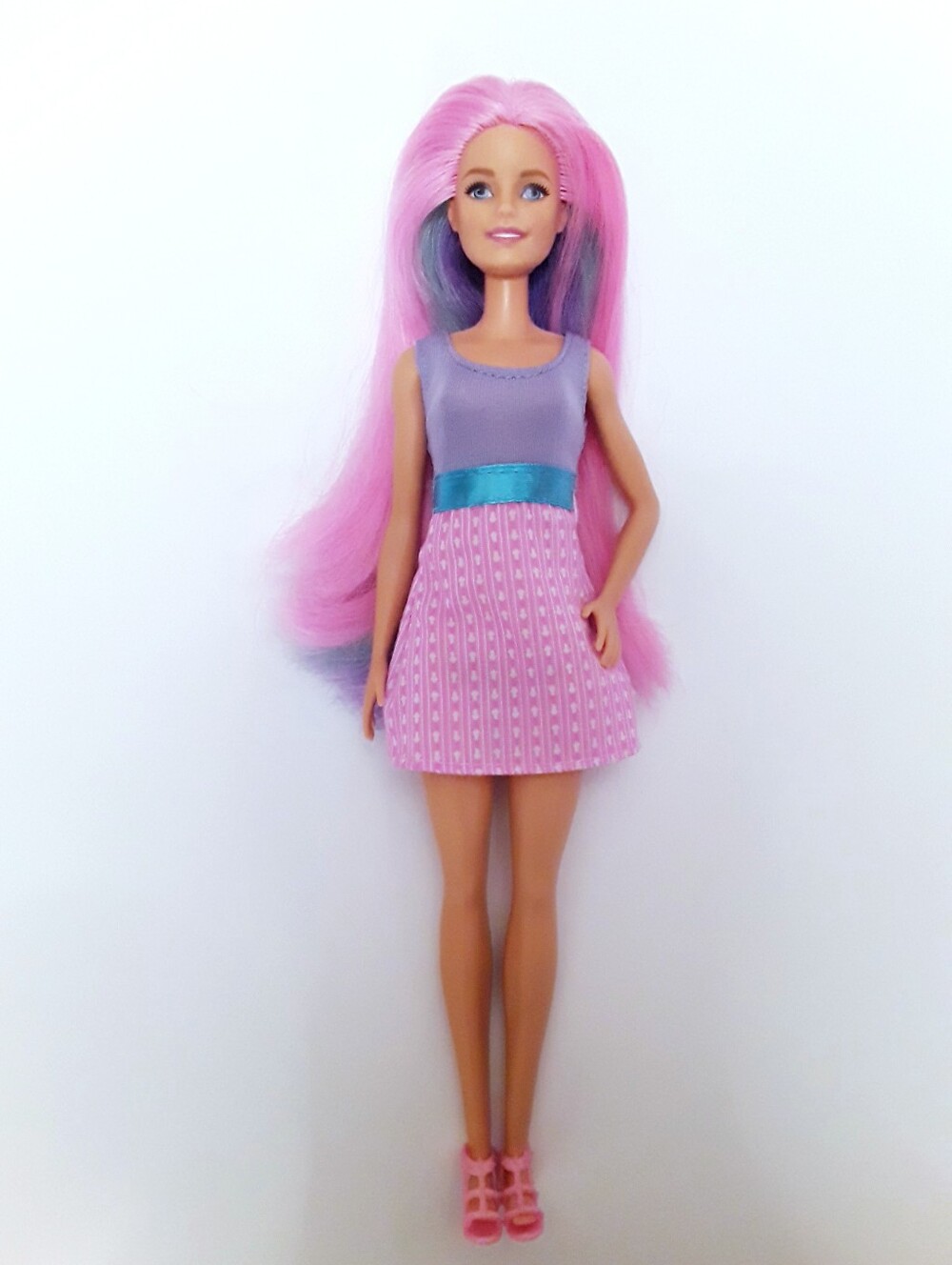 Barbie Color Surprise - Hair Changes Colour! Creative Fun FHX00